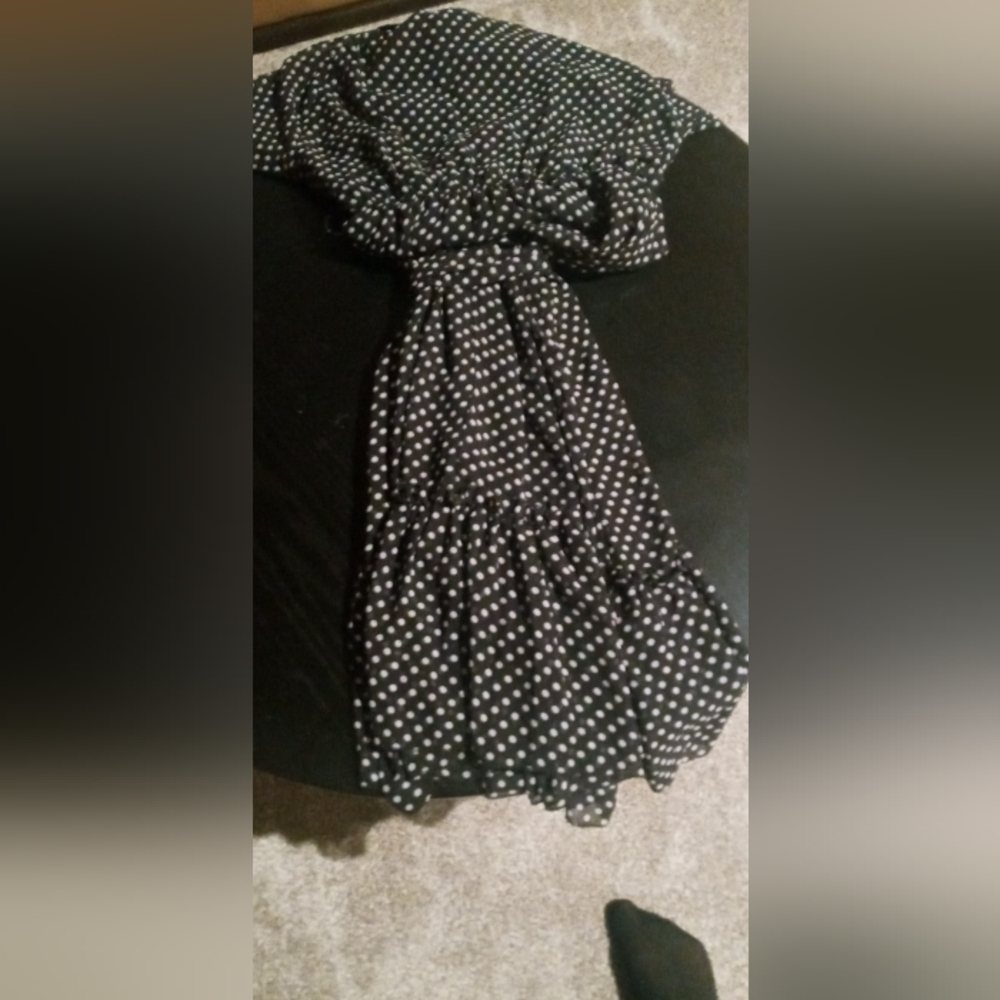 Black and White Polka Dot Dress - Picture 4 of 4